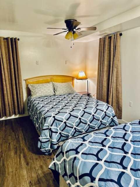 Views Inside Yosemite-Timber Lodge-Sleeps 6 Yosemite West Exterior photo